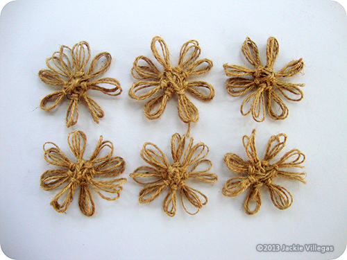 A complete set of twine flowers